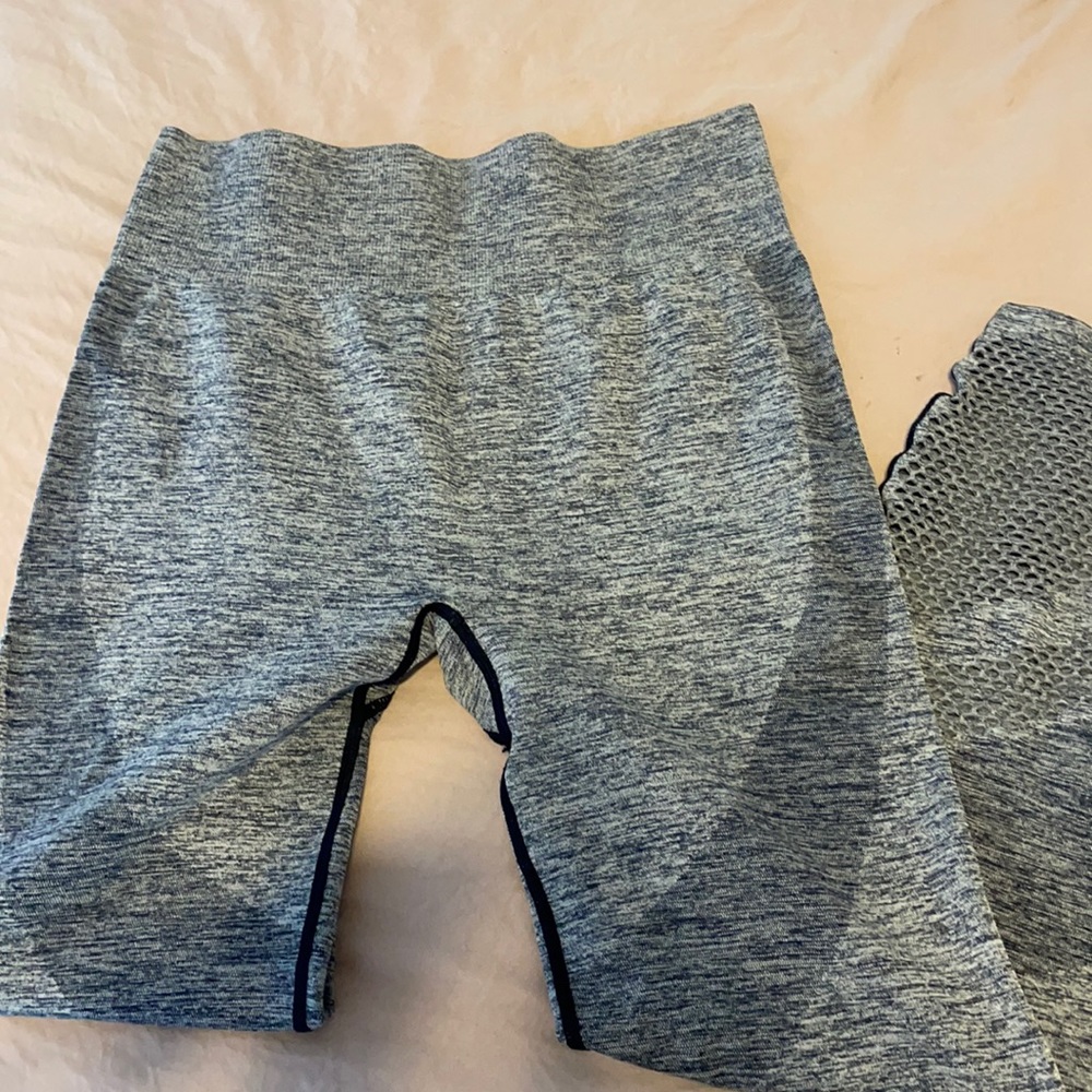 Victoria’s Secret leggings
